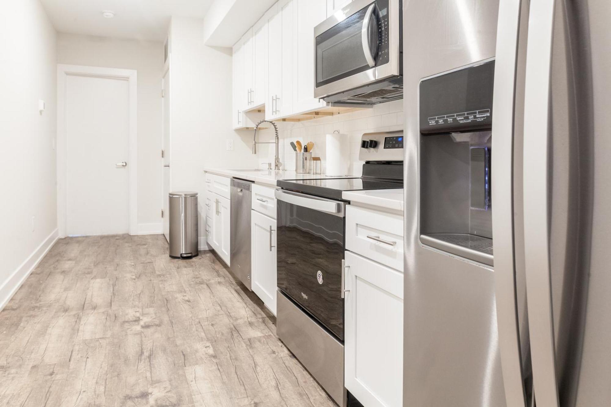 Apartment 2-Bed2-Bath-Wdcentralkitchenwifidesk Philadelphia